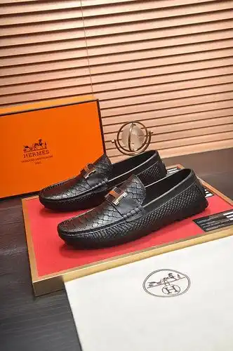 Hermes Mens Edición Código 0221B40 Tamaño 3844