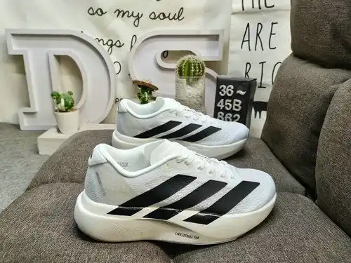 Las zapatillas ligeras Adidas adizeroeid SL m de la clase corporativa 862d siempre han mostrado una 