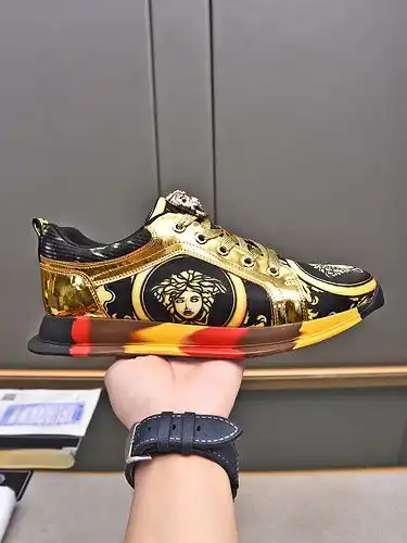 Versace Hombre Código de zapato 0227B30 Talla 3844