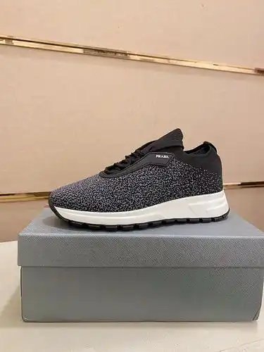 Prada Mens zapato Código 0225B Talla 3844