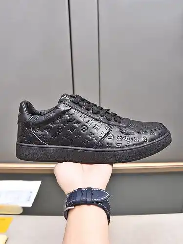 LV Mens Código de zapato 0227B50 Talla 3844