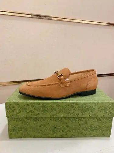 Gucci Men 's Code 0310b talla 3844 45 personalizado no reembolsable