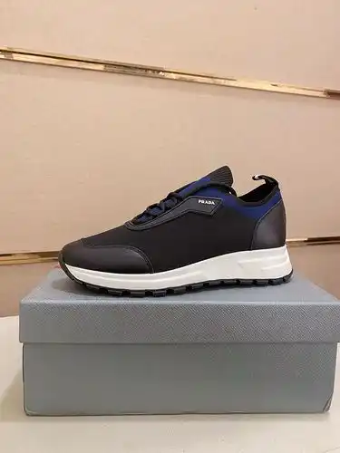 Código de calzado masculino Prada 0225b talla 3844