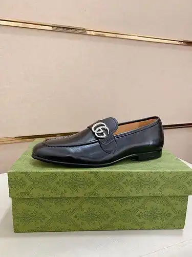 Gucci Mens Edition Código 0310B Tamaño 3844 45 personalizado no reembolsable