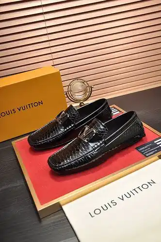 LV Código Hombre 0221B40 Talla 3844