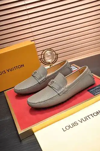 LV Código Hombre 0221B40 Talla 3844