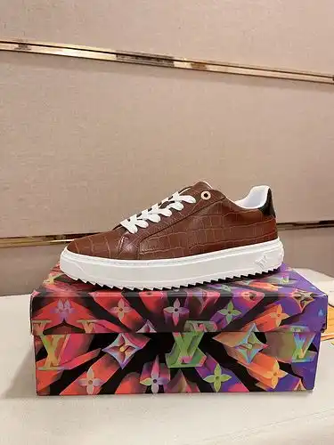 LV Código Hombre 0310C00 Talla 3844
