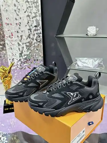 LV Mens Código 0228D60 Tamaño 3845 46 personalizado