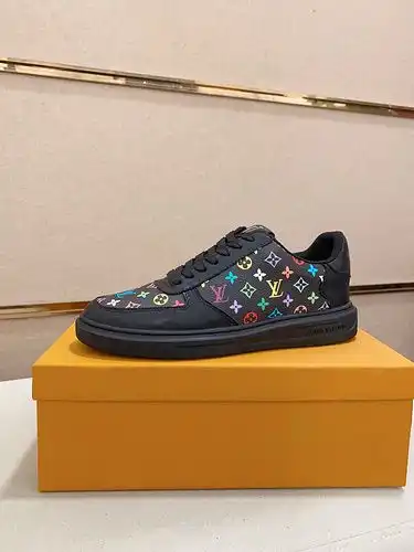 LV Código Hombre 0310B50 Talla 3844