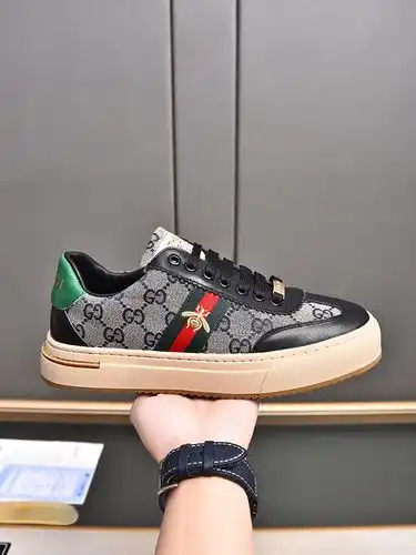 Gucci Hombre Código de zapato 0227B30 Talla 3844