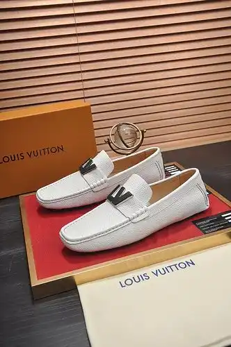 LV Código Hombre 0221B40 Talla 3844
