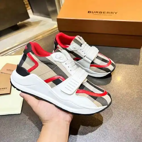 Burberry Código de pareja 0228C Talla Mujeres 3540 Hombres 3945