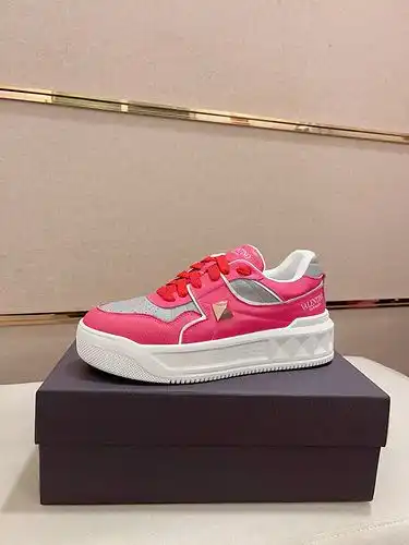 Zapatos masculinos Valentino Código 0225b talla 3844 45 46 personalizados no reembolsables