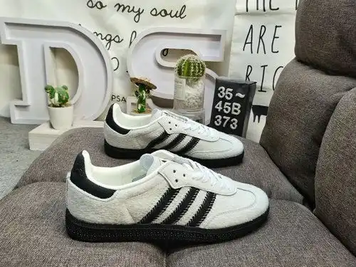 373DAdidas SAMBA VEGAN JO5359 Los clásicos Originals de los últimos años están hechos de cuero ante 