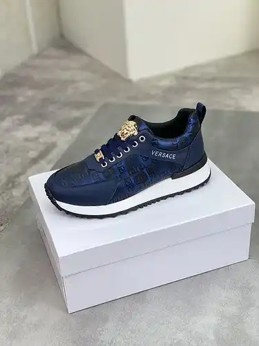 Código de zapatos para hombres Versace 3b talla 3844