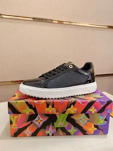 LV Código Hombre 0310C00 Talla 3844