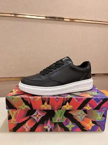 LV Código masculino 0310c00 talla 3844