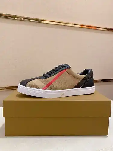 Burberry Mens Edition Código 0309B30 Talla 3844