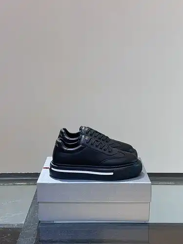 Edición masculina Prada 0306c40 talla 3844 45 46 personalizada