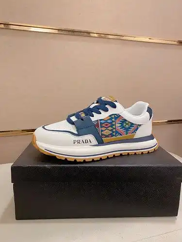 Prada Hombre Código de zapato 0225B60 Talla 3844