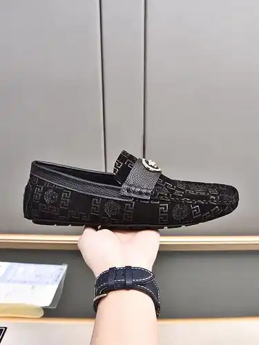 Versace Mens Edition Código 0218B30 Tamaño 3844 45 46 47 Personalizado No reembolsable