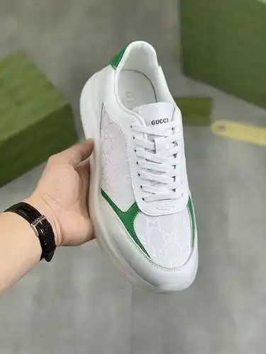 Gucci Hombres Código de Estilo 0303B60 Tamaño 3844 45 46 Personalizado