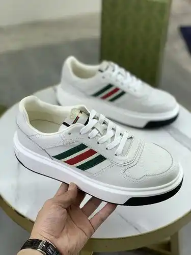 Código de estilo masculino Gucci 0303d60 talla 3844 45 46 personalizado