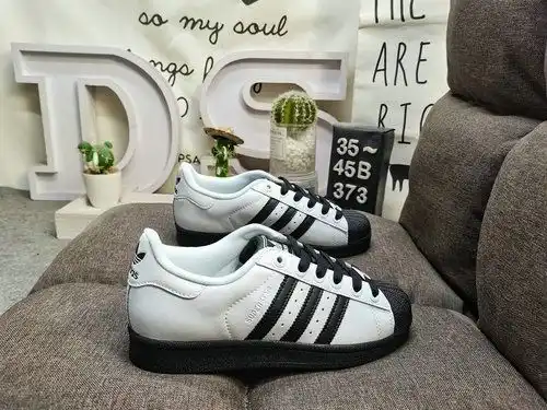 373D Adidas Three Leaf Clover Originals Superstar JI0124 Shell Head Clásico versátil casual zapatos 