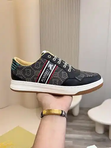Calzado masculino LV Código 0227b30 talla 3844