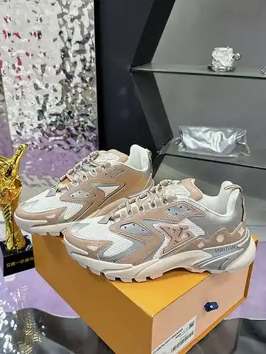 LV Mens Código 0228D60 Tamaño 3845 46 personalizado