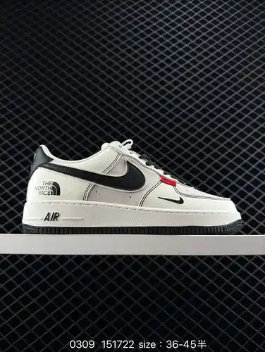 El Nike Air Force 107 Air Force no1 zapatillas deportivas de ocio utilitarias de parte baja ofrecen 