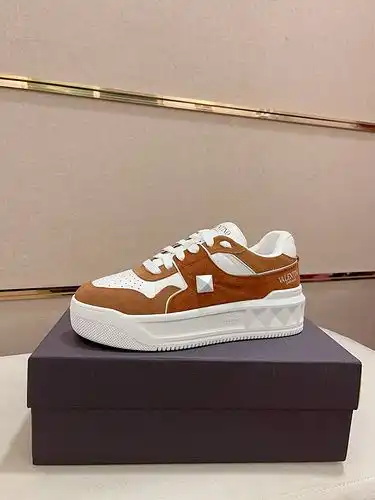 Código de zapato para hombre Valentino 0225B Tamaño 3844 45 46 Personalizado No reembolsable