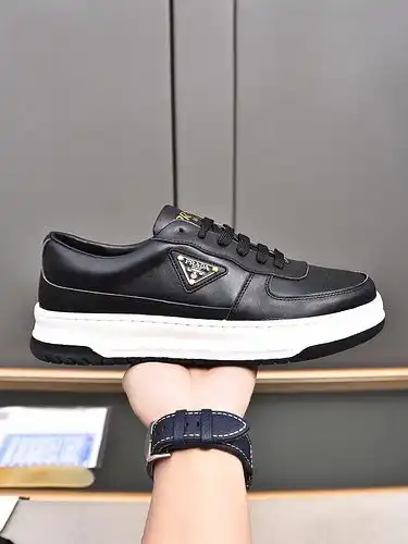 Prada Hombre Código de zapato 0227B40 Talla 3844