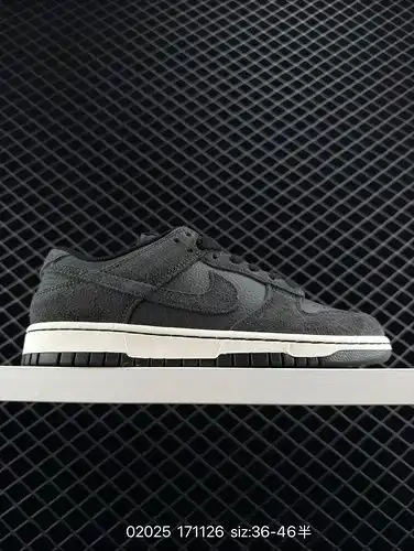 La colección de Dunk Low Dunk Nike retro zapatillas de patinaje casual de parte baja, con almohadill