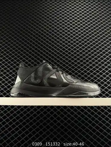 Nike Kobe 5 Protro ampquot Año de la Mamaampquot El Nike Kobe 5ª generación baja top Snake Año edici