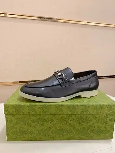 Gucci Hombre Código de Estilo 0309B90 Talla 3844