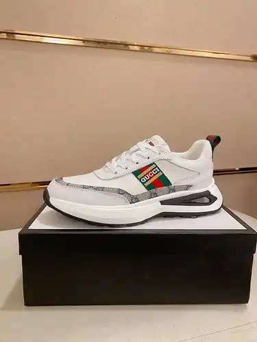 Gucci Mens zapato código 0225B60 tamaño 3844 45 46 personalizado no reembolsable
