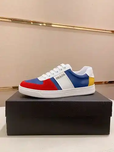 Código de calzado masculino Prada 0225b50 talla 3844