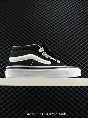 Furgonetas oficiales OTW Sk8 Mid Reissue 83 zapatos de tabla bloqueados de color blanco y negro proc