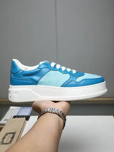 Gucci Hombres Código de Estilo 0326B30 Tamaño 3844 45 personalizado