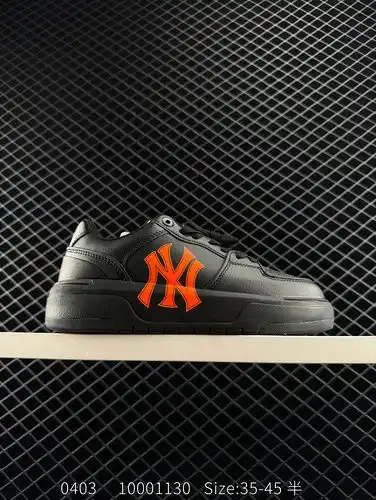 MLB CHUNKY LINER DENIM MATIC MONOGRAM un artículo popular con altura ligera que aumenta la suela gru