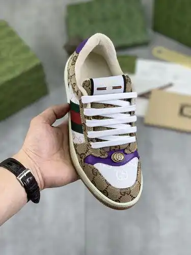 Gucci Código de Estilo de Pareja 0328C20 Tamaño Mujeres 3540 Hombres 3845