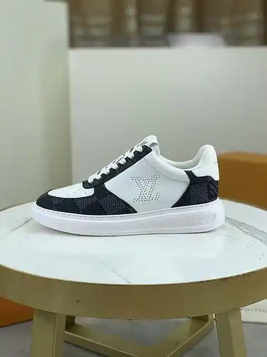 LV Hombres Código 0314C Tamaño 3944 38 45 personalizado