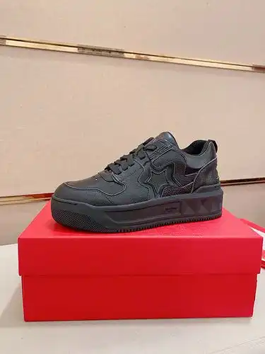 Valentino Mens Edition Código 0321B Tamaño 3944 Personalizable 45