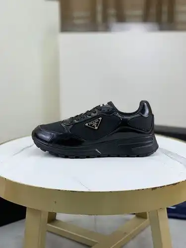 Prada Mens Edition Código 0314C90 Tamaño 3845 45 personalizado y no reembolsable