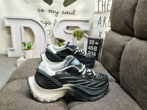 304D company level ✅ Adidas Vento XLG MTW JR6397 retro casual dad shoes officially launched simultan