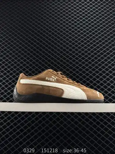 90 PUMAPuma zapatos para hombre y mujer en tamaño medio hecho de material superior de cuero ante con