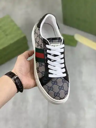 Gucci Mens Edición Código 0328B40 Talla 3844
