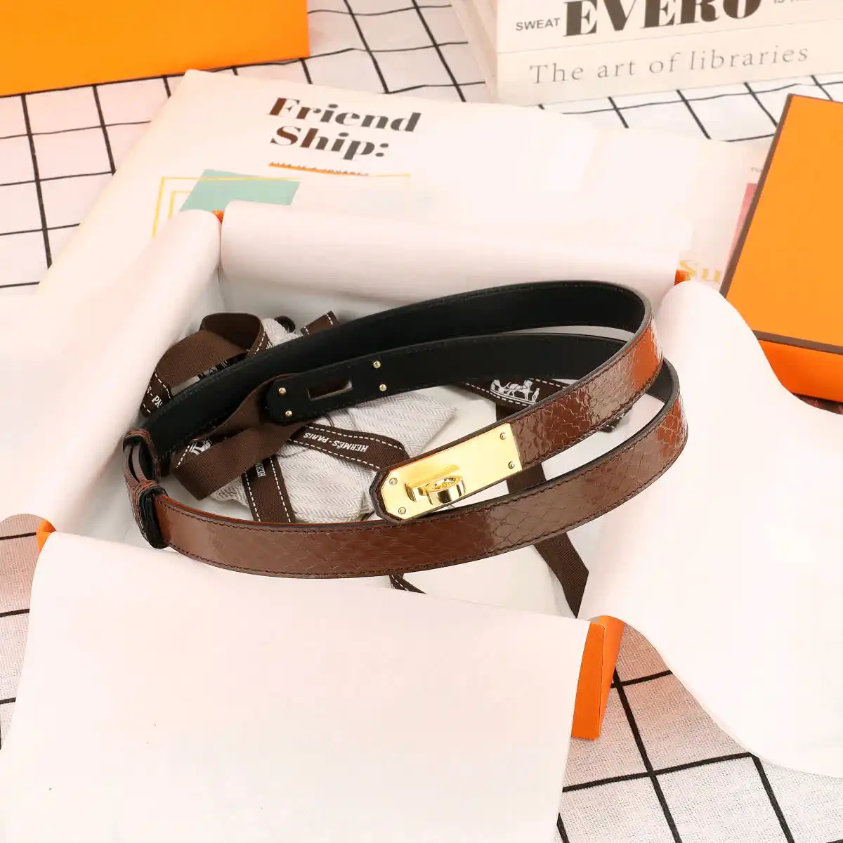 LM001200 (30).webp