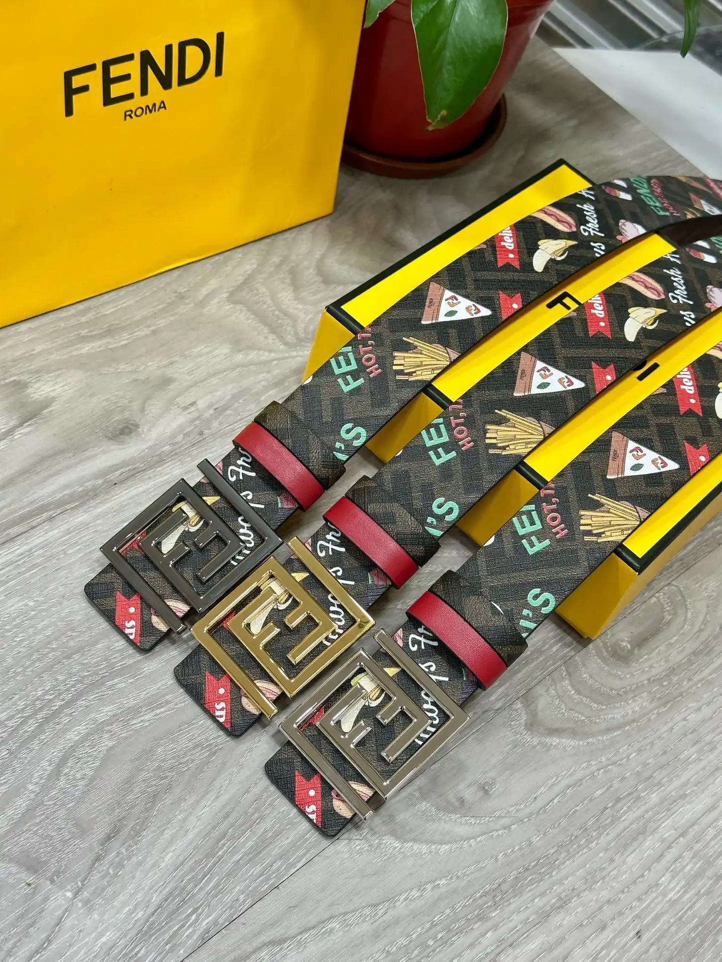 UUS8801250 (6).webp